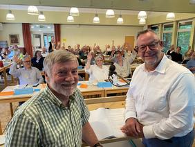 Vorsitzender Krebs und Kreispfarrer Scheuer leiteten souverän durch die Tagung